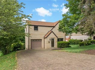 1100 Greenwood Dr, Pittsburgh, PA 15236