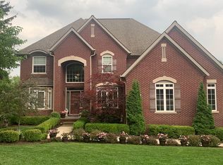 1101 Deer Path Trl, Oxford, MI 48371