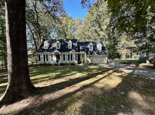 1022 Andersonwood Dr, Fuquay Varina, NC 27526