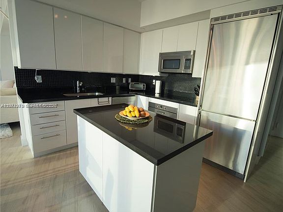 3rd image of 92 SW 3rd St #1801