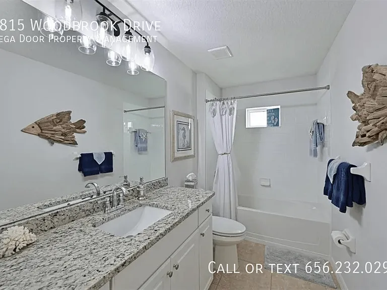 4815 Woodbrook Dr — Photo 12