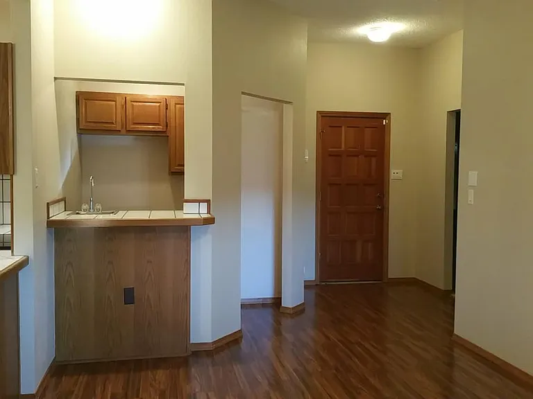 116 Wilmington Cir — Photo 2