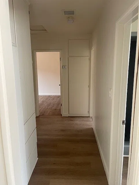 2 bed, 800 sqft, $2,500 — Photo 3