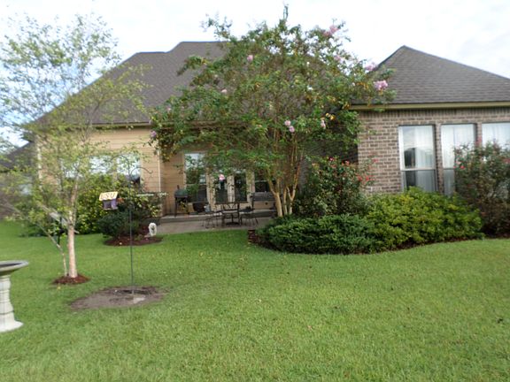 5th image of 18589 Lake Harbor Ln