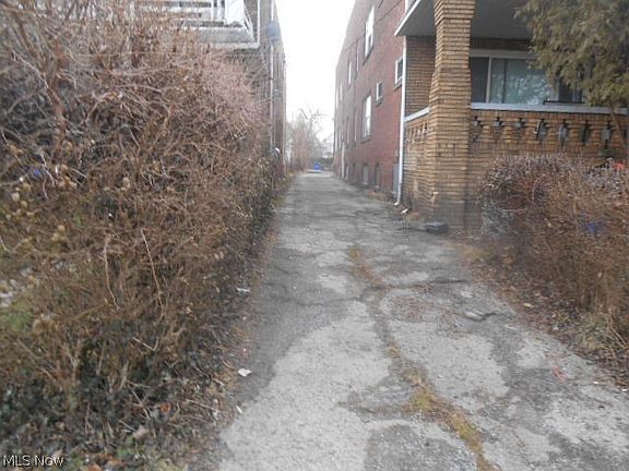 3rd image of 12506 Union Ave