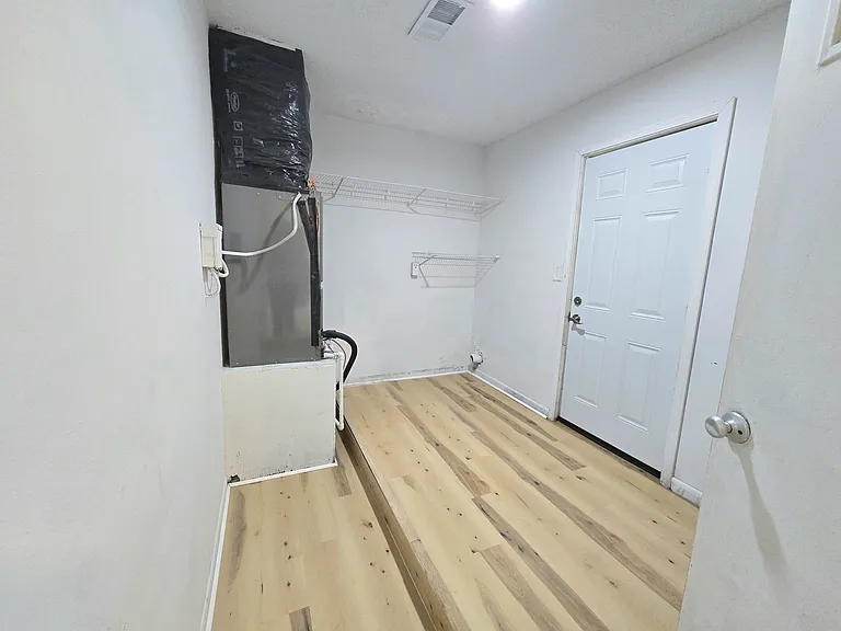 1017 Fremont Ave — Photo 10