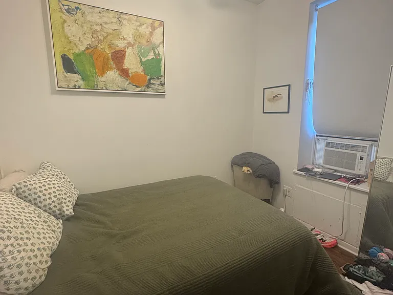 1235 1st Ave #7 — Photo 3