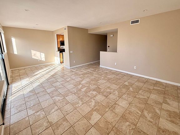 4th image of 701 Kettner Blvd Unit 115