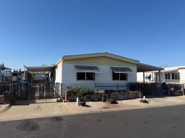 7406 Pardis Ln, Sacramento, CA 95828