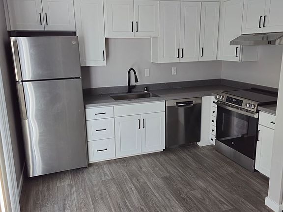4th image of 5725 200th St SW #2