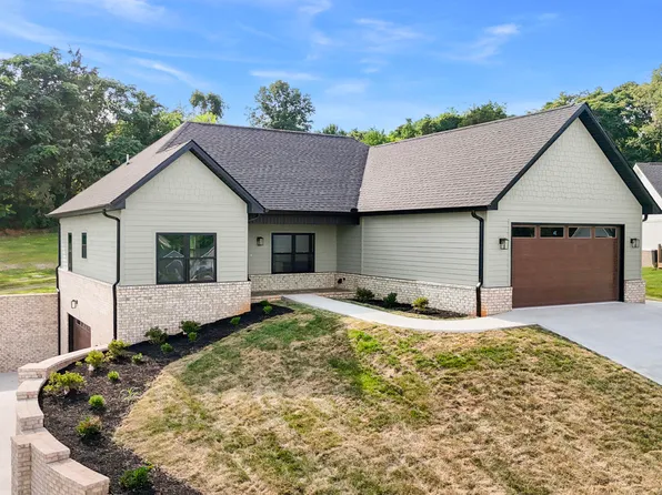 189 Adley St, Morristown, TN 37813