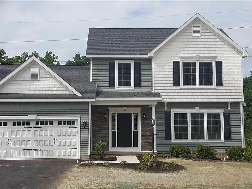 1st image of 22 Richmond Hill Dr