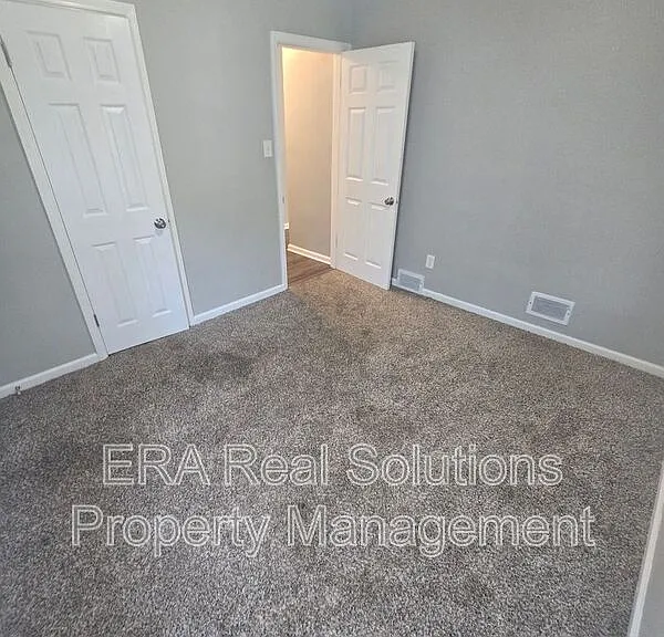 1000 E 19th Ave — Photo 17