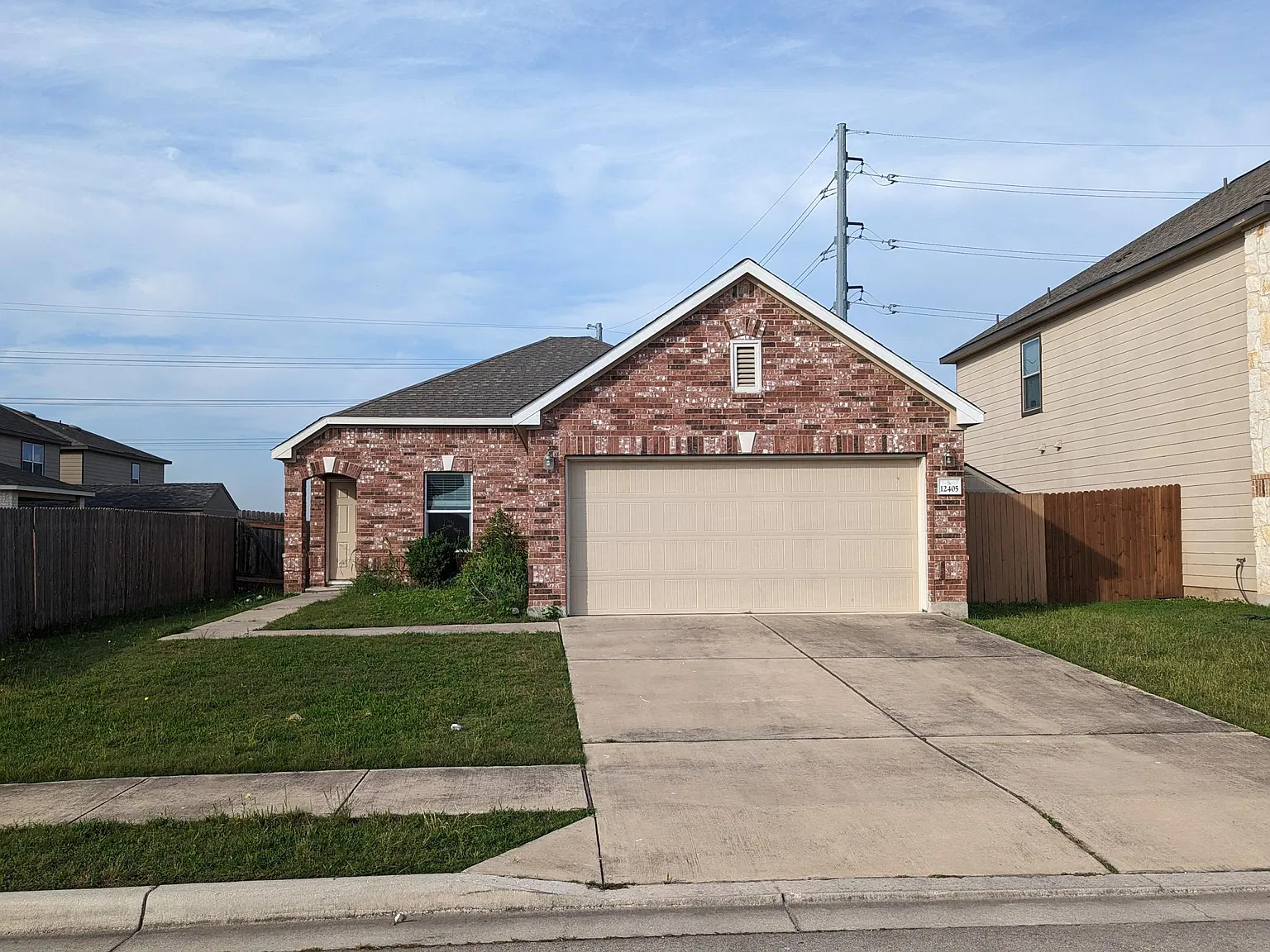 3 bed, 1536 sqft, $2,000 — Photo 2