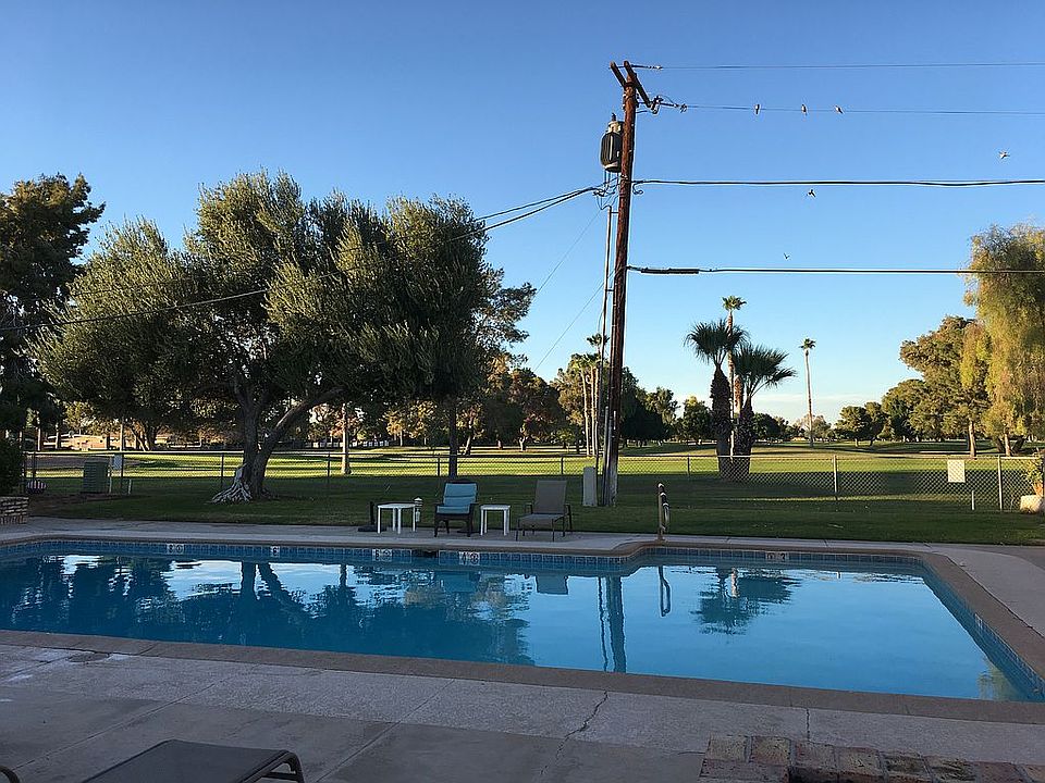 1st image of 500 E Country Club Dr Unit 7