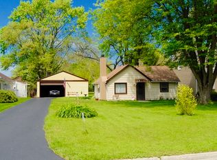 4926 W 141st St, Crestwood, IL 60445
