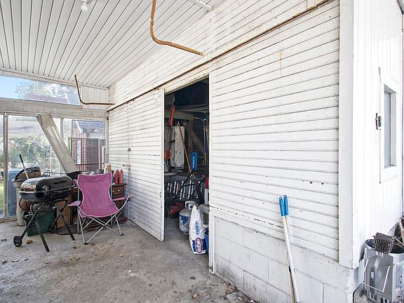 5th image of 1101 Princeton St