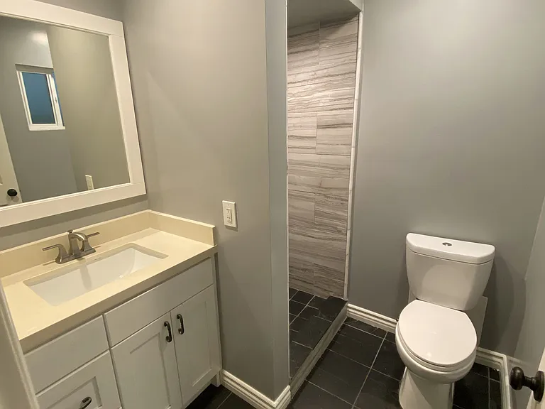 1542 Goodman Ave #1 — Photo 2