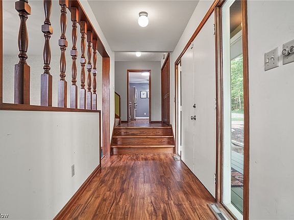 5th image of 2716 Marcia Blvd
