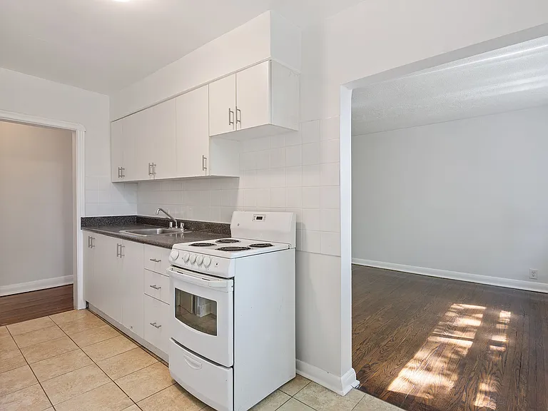 4 Folcroft Ave — Photo 16