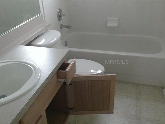 4th image of 724 Monaco Dr