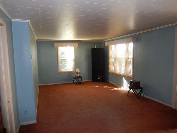 3rd image of 58 Academy St