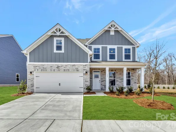 500 Willoughby Park Dr, Monroe, NC 28112