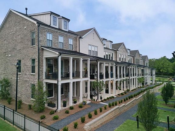 4th image of 2207 Wexford Dr #42