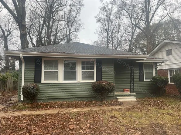 955 Byron Dr SW, Atlanta, GA 30310