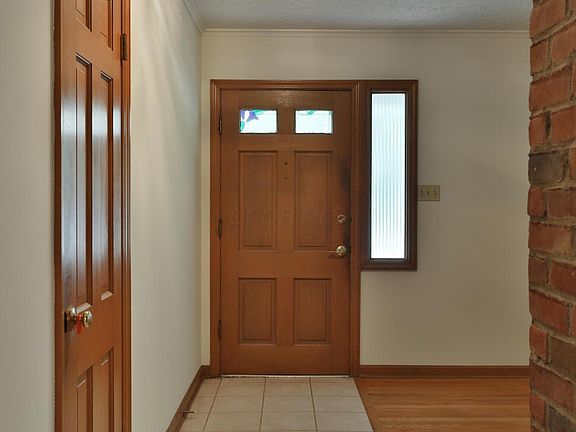 4th image of 4249 Rowanne Rd