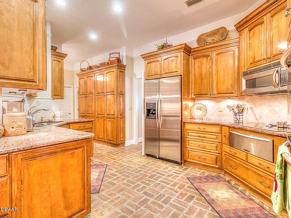 5th image of 59 Bosarvey Cir