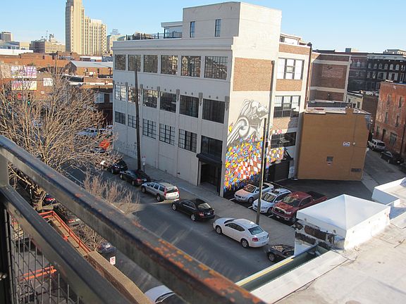 4th image of 110 W Marshall St #U24