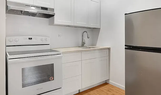 Rented by REAL New York | media 3