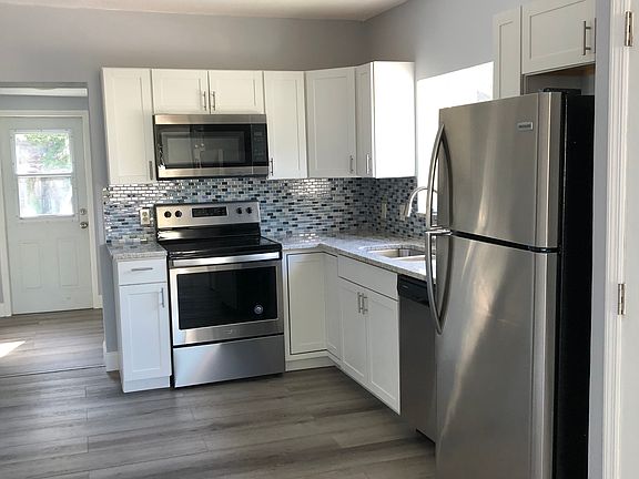 4th image of 266 4th St NW
