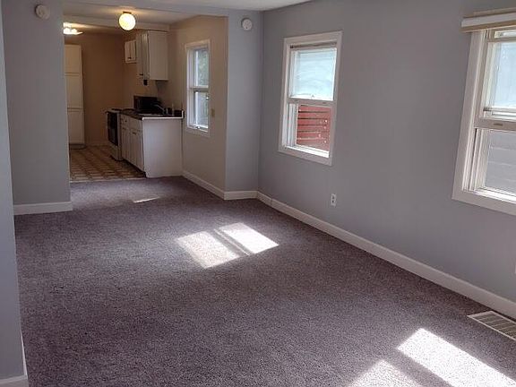 4th image of 1238 Cleveland St