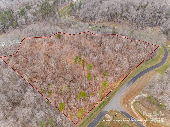 2nd image of 5 Ventosa Dr