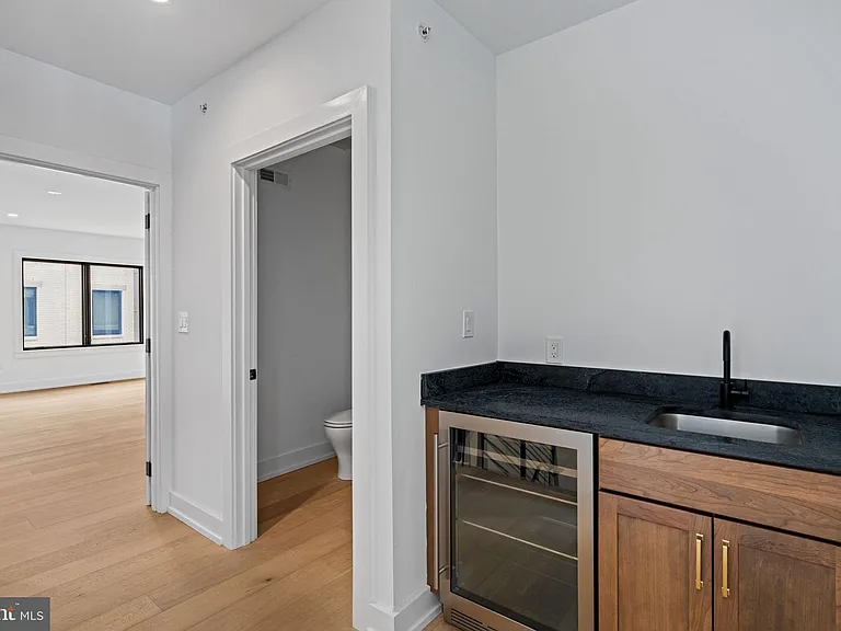 706 Latona St #G — Photo 18