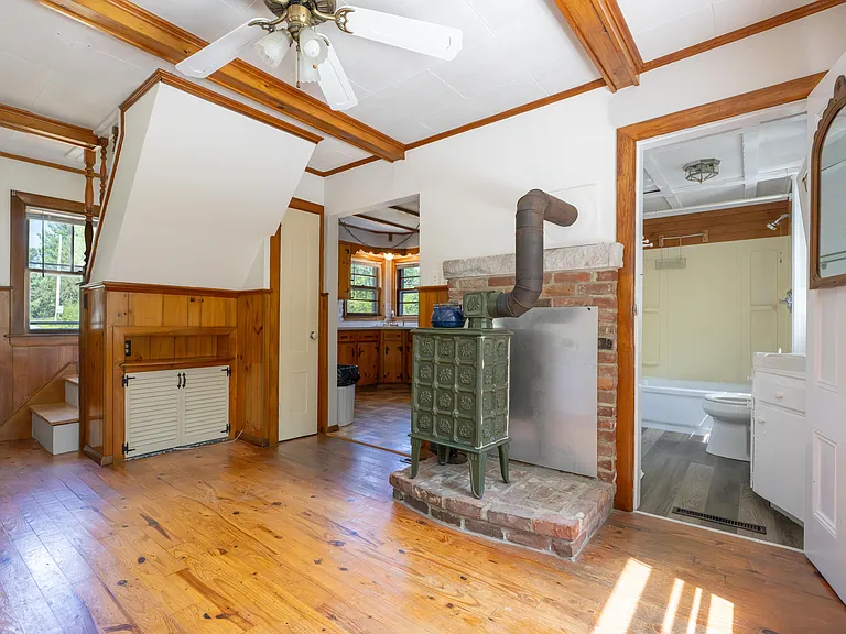 442 Haley Rd — Photo 12