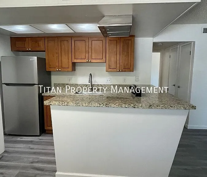 770 Carro Dr #1 — Photo 4