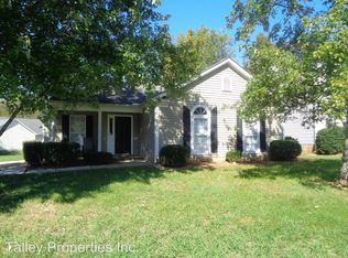9021 Shenington Pl, Charlotte, NC 28216