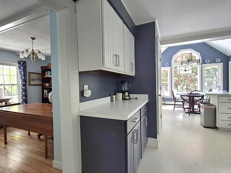 45 Stearns Rd — Photo 9