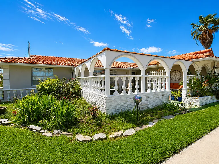 4452 Topsail Trl — Photo 28