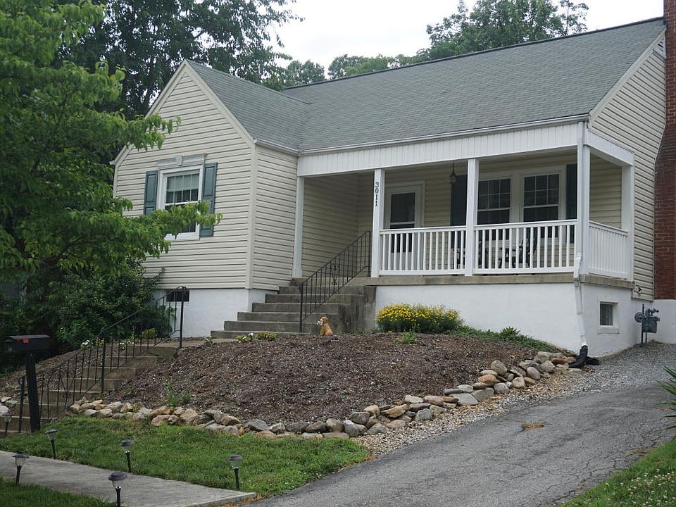 1st image of 3011 Fleetwood Ave SW