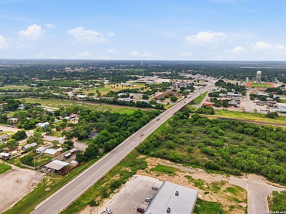 5th image of 407 E Daniel Street LOT 1-B,2