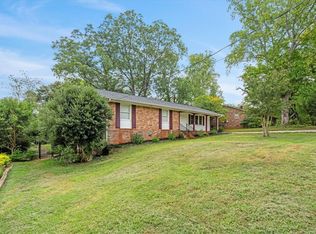 16 Starsdale Cir, Greenville, SC 29609