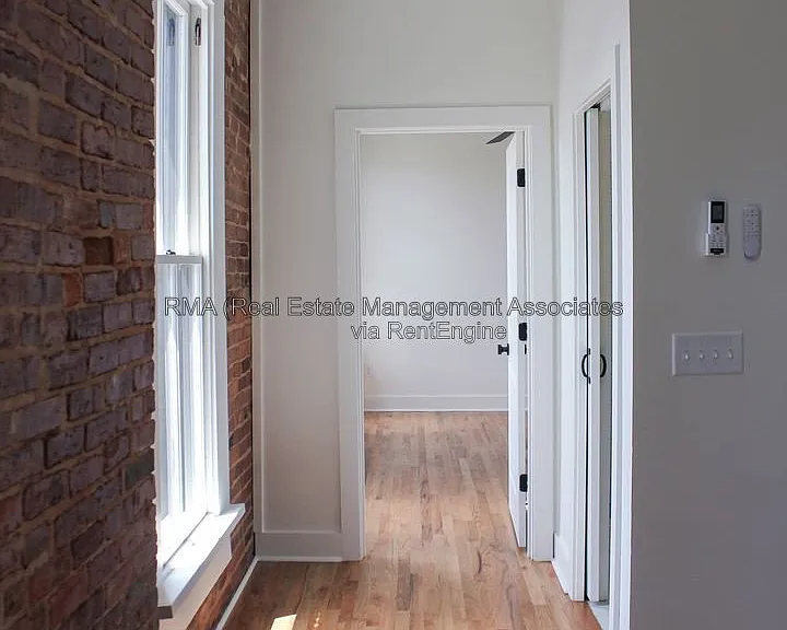 4 Zebulon St #2G — Photo 7