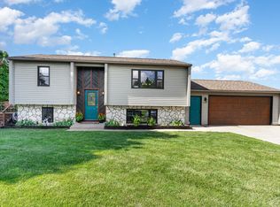 309 Widmer Ct, Auburn, MI 48611
