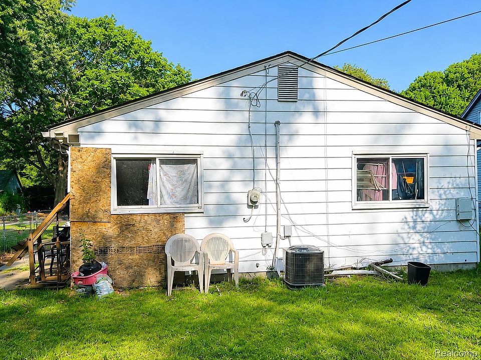 22151 Poinciana St, photo 12
