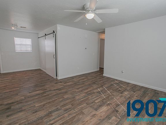 Livingroom view of entry.