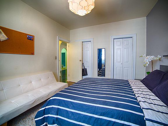 5th image of 148 37th St #1105